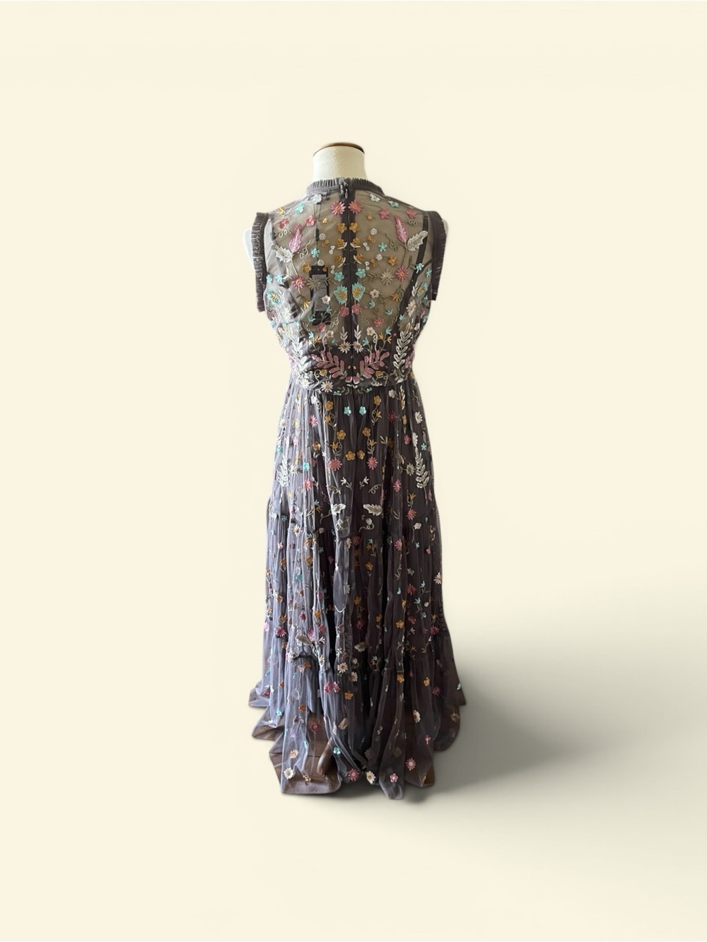 Tolani Embroidered Grey Floral Maxi Dress, size M, NWT - Picture 3 of 3